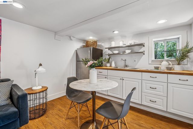 1059 59TH STREET, Oakland, CA 94608