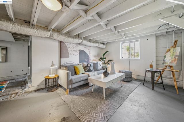 1059 59TH STREET, Oakland, CA 94608