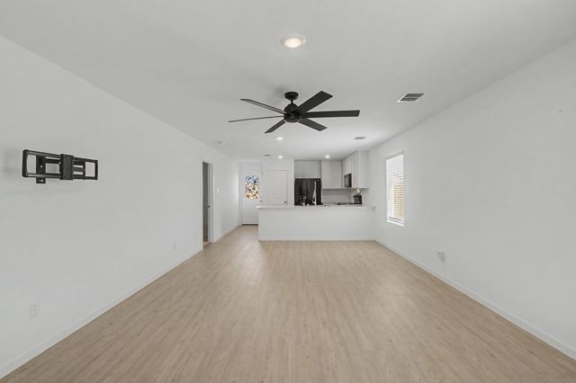 6732 Bramblewood Drive, Princeton, TX 75407