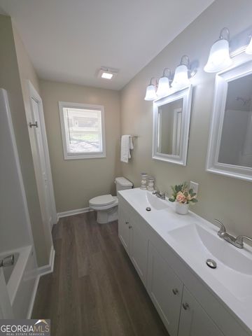 45 Charlotte Drive, Statham, GA 30666