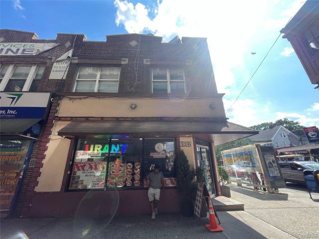 6902 Roosevelt Avenue, Flushing, NY 11377