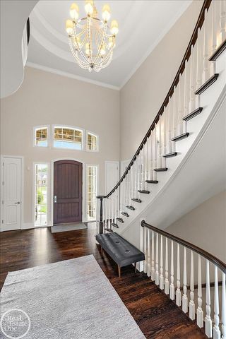 16205 La Dolce Vita Drive, Clinton Twp, MI 48035
