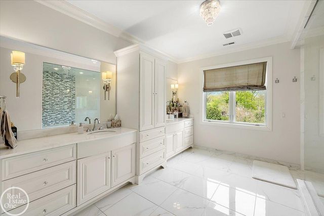 16205 La Dolce Vita Drive, Clinton Twp, MI 48035