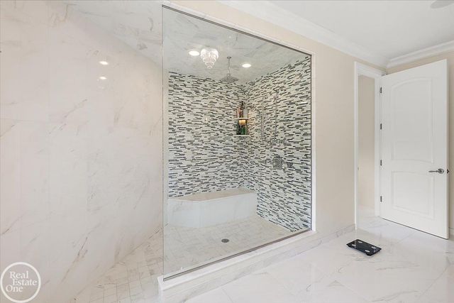 16205 La Dolce Vita Drive, Clinton Twp, MI 48035