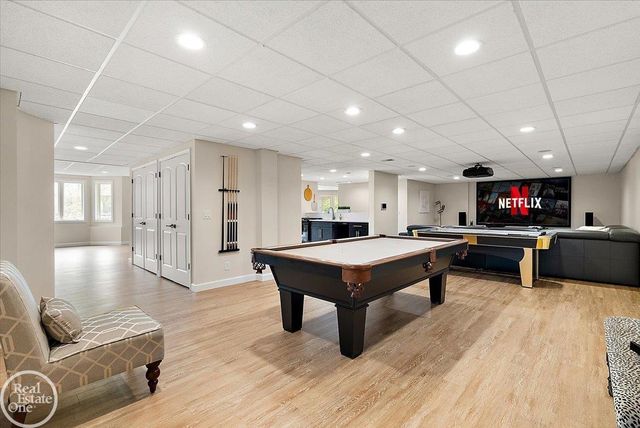 16205 La Dolce Vita Drive, Clinton Twp, MI 48035