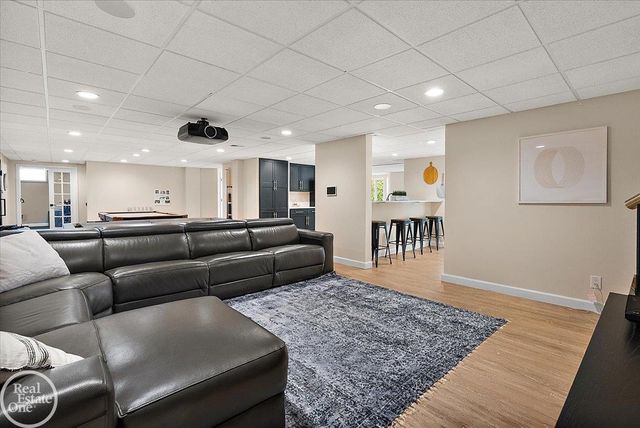 16205 La Dolce Vita Drive, Clinton Twp, MI 48035