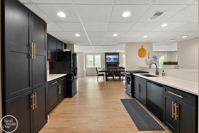 16205 La Dolce Vita Drive, Clinton Twp, MI 48035