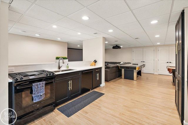 16205 La Dolce Vita Drive, Clinton Twp, MI 48035