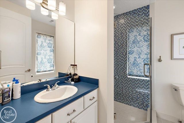 16205 La Dolce Vita Drive, Clinton Twp, MI 48035