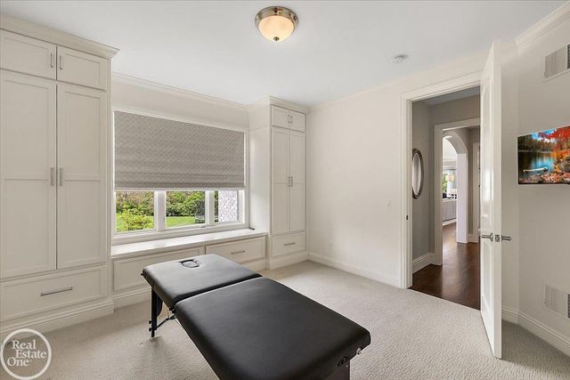 16205 La Dolce Vita Drive, Clinton Twp, MI 48035