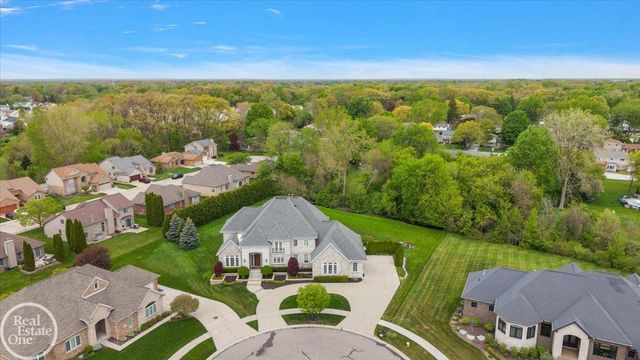 16205 La Dolce Vita Drive, Clinton Twp, MI 48035