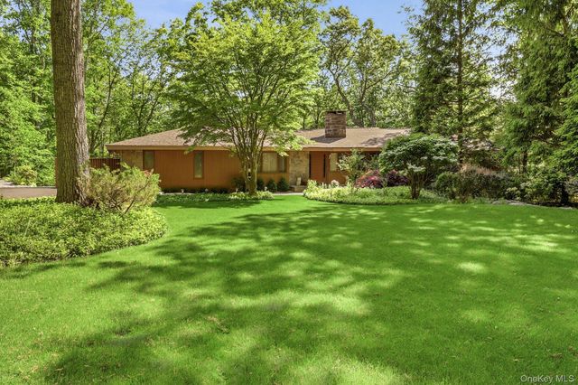 12 Tallwoods Road, Armonk, NY 10504