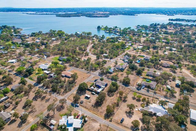 338 E Sweetbriar DR, Marble Falls, TX 78654