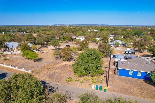338 E Sweetbriar DR, Marble Falls, TX 78654
