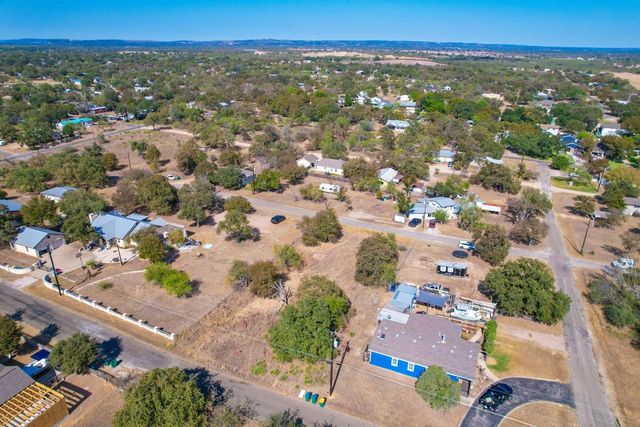 338 E Sweetbriar DR, Marble Falls, TX 78654