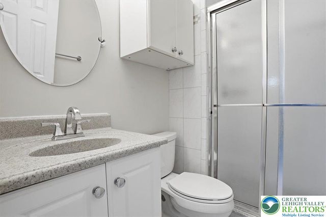 3434 Colonial Court, South Whitehall Twp, PA 18104