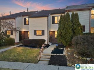 3434 Colonial Court, South Whitehall Twp, PA 18104