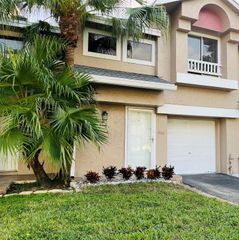 1916 Discovery Cir E 1916, Deerfield Beach, FL 33442