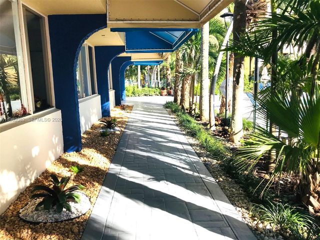 801 NW 47th Ave 103W, Miami, FL 33126