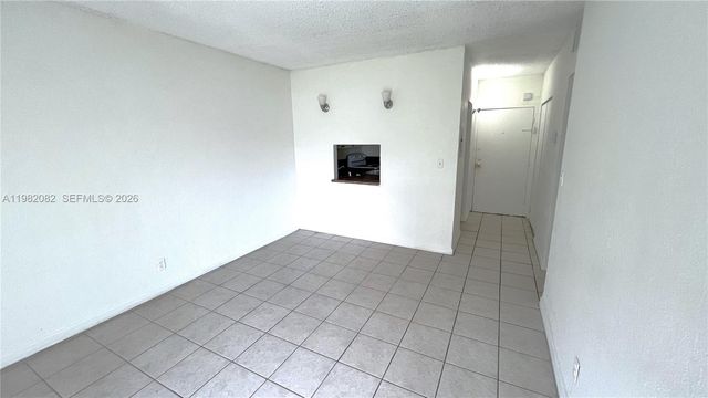 801 NW 47th Ave 103W, Miami, FL 33126