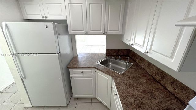 801 NW 47th Ave 103W, Miami, FL 33126