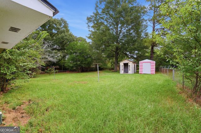 4322 Fairfax Drive, Macon, GA 31206
