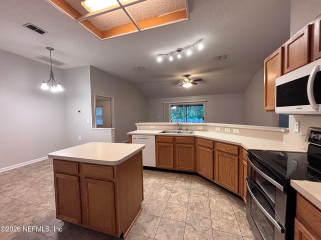 3492 WHISPER CREEK Boulevard, Middleburg, FL 32068