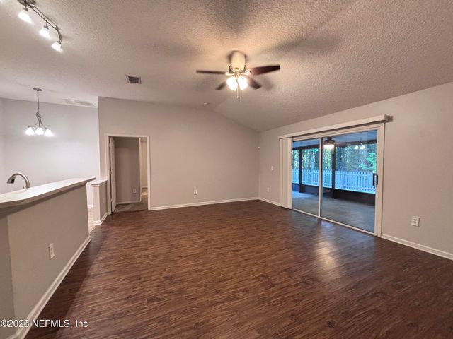 3492 WHISPER CREEK Boulevard, Middleburg, FL 32068