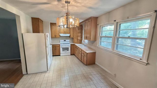 21305 THREE NOTCH RD, Lexington Park, MD 20653