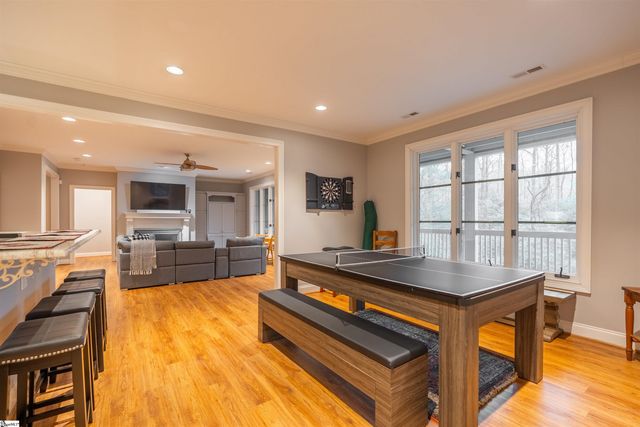 8 Rustic Court, Landrum, SC 29356