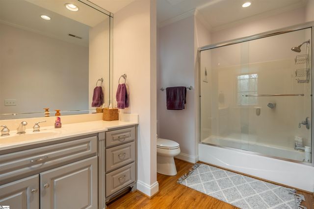 8 Rustic Court, Landrum, SC 29356