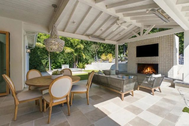 1489 Heritage Ln, Encinitas, CA 92024
