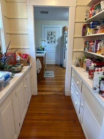 20 Broadway Terrace 2, Newton, MA 02460