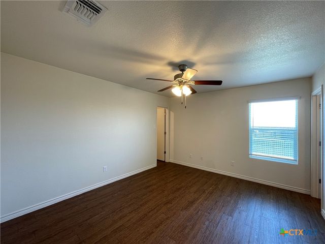 908 Lasso Drive, Killeen, TX 76543