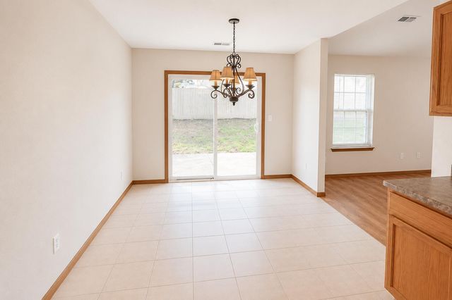 1610 TYPHOON DR, Columbia, MO 65202
