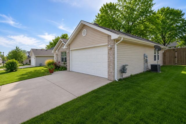 1610 TYPHOON DR, Columbia, MO 65202