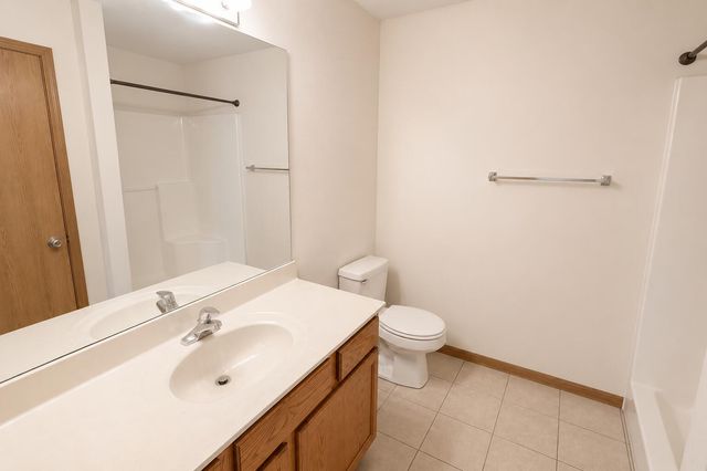 1610 TYPHOON DR, Columbia, MO 65202
