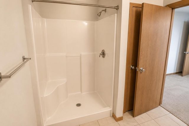 1610 TYPHOON DR, Columbia, MO 65202