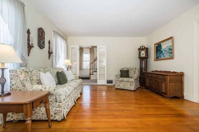 98 Harrington Avenue, Rutland City, VT 05701