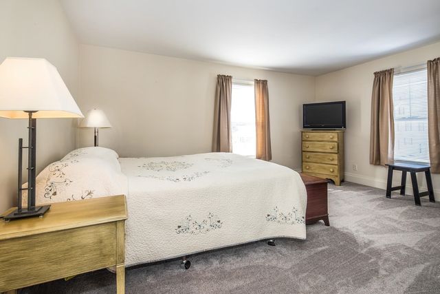 98 Harrington Avenue, Rutland City, VT 05701