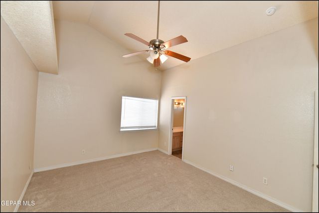 7096 LUZ DE ESPEJO Drive, El Paso, TX 79912