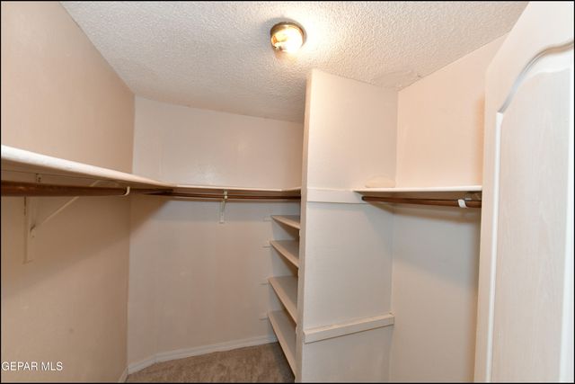 7096 LUZ DE ESPEJO Drive, El Paso, TX 79912