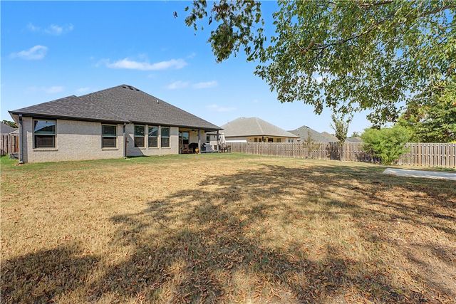 1130 Spring Hollow Road, Bentonville, AR 72713