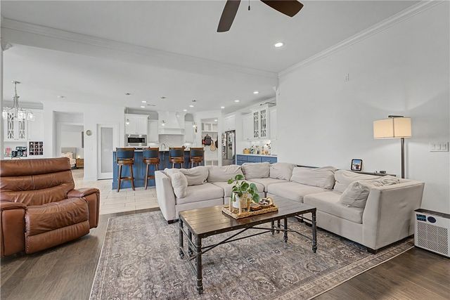 1130 Spring Hollow Road, Bentonville, AR 72713