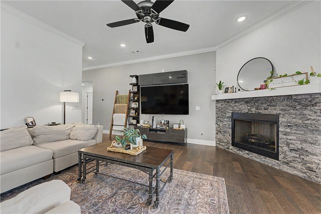 1130 Spring Hollow Road, Bentonville, AR 72713