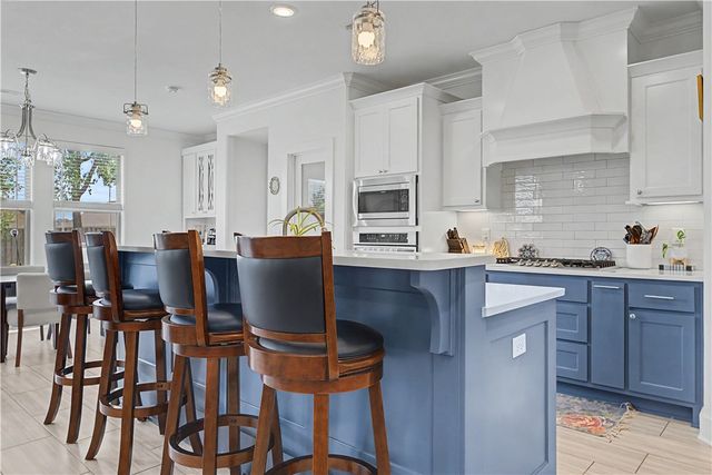 1130 Spring Hollow Road, Bentonville, AR 72713