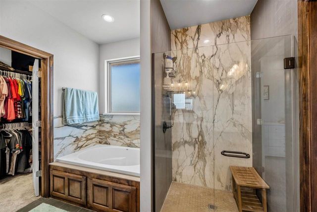 12393 Stone Ridge Ln, Fletcher, OK 73541