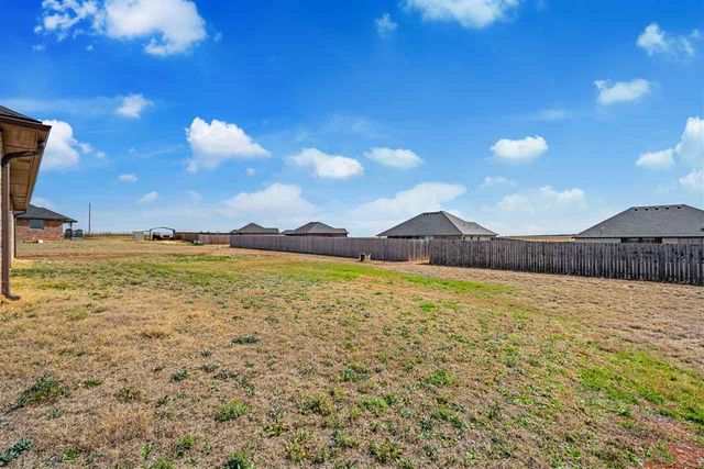 12393 Stone Ridge Ln, Fletcher, OK 73541