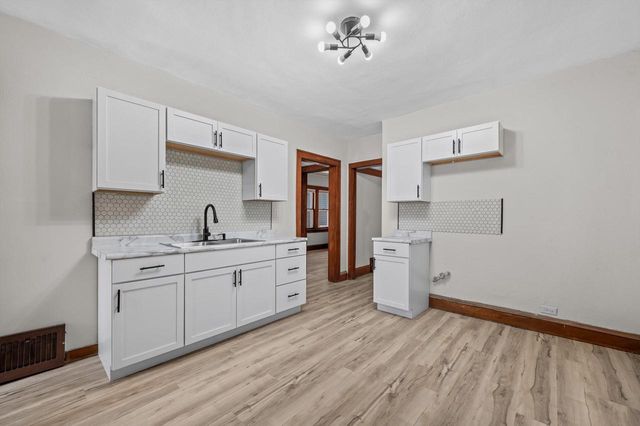 5543 N 34th STREET, Milwaukee, WI 53209