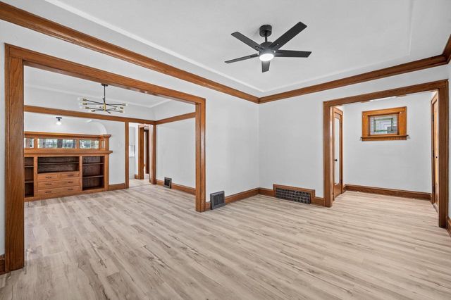 5543 N 34th STREET, Milwaukee, WI 53209